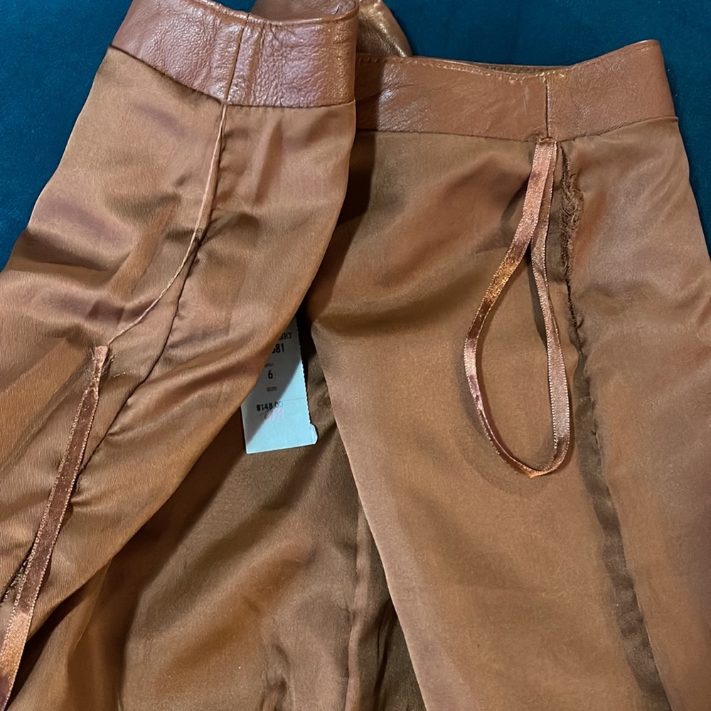 NWT Cache saddle leather skirt, size 6 - Picture 7 of 11